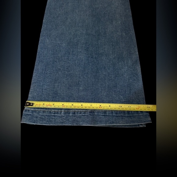 ⭐️NWT⭐️Torrid Flared Leg Blue Medium Wash Denim Jeans Womens Plus Size 28R - Picture 8 of 9